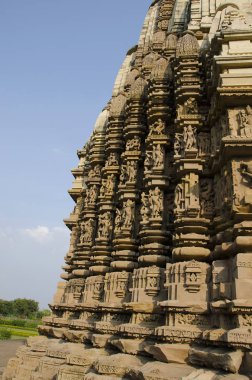 Duladeo Tapınağı, cephe - kısmi görünümü, Güney grubu, Khajuraho, Madhya Pradesh, Hindistan, UNESCO Dünya Miras Listesi