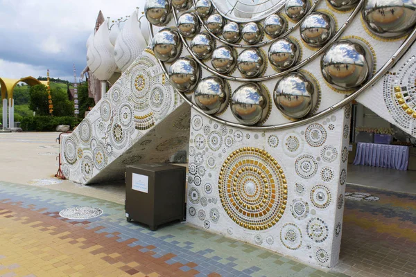 Hermoso Arte Suelo Las Paredes Del Edificio Principal Wat Prathat — Foto de Stock