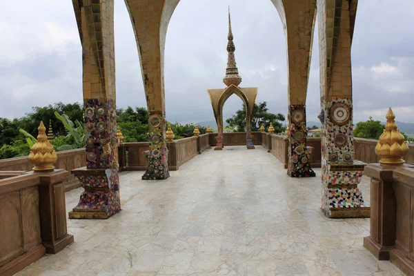 Mosaic Pillars Passageway One Levels Temple Pha Sorn Kaew Khao — Stock Photo, Image