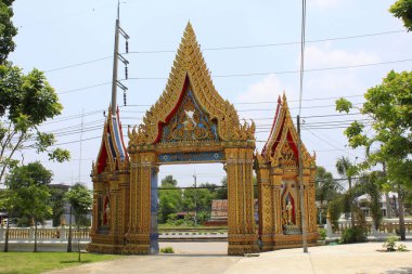 Golden gate bir Budist Tapınağı ve Manastırı Ban tıkamak Sam Phan Nok,: Phetchabun, Thailand
