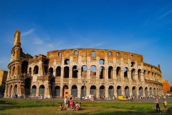 Rome Italy June 2008 Tourist Colosseum — Stock Photo, Image