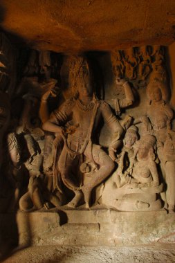 21, mağara bir tandav Lord Shiva poz, heykel, Ellora mağaraları, Aurangabad, Maharashtra.