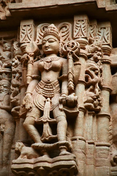 Vackert snidade idoler, Jain Temple, som ligger i Fort komplexet, Jaisalmer, Rajasthan, Indien. — Stockfoto