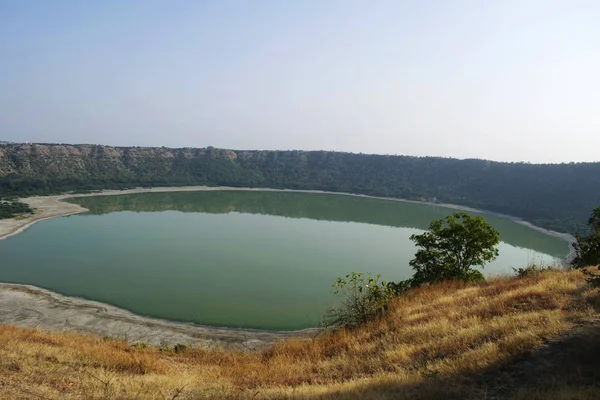 Lonar Lake, Lonar, Buldhana District, Maharashtra, India — Stock Photo, Image