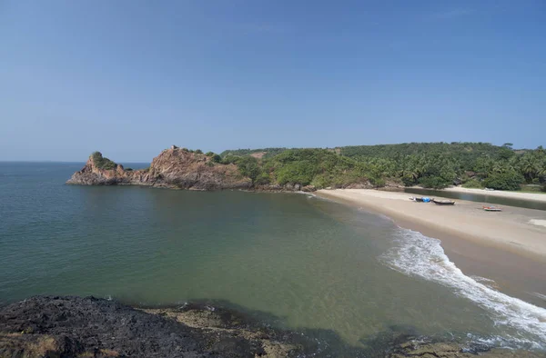 Nivti rock a Nivti Beach, Sindhudurg, Maharashtra, Indie — Stock fotografie