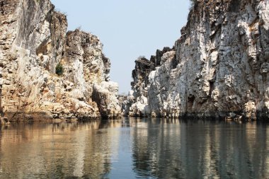 Bhedaghat mermer kayaçları, Bhedaghat, Jabalpur, Hindistan