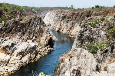 Bhedaghat mermer kayaçları, Bhedaghat, Jabalpur, Hindistan