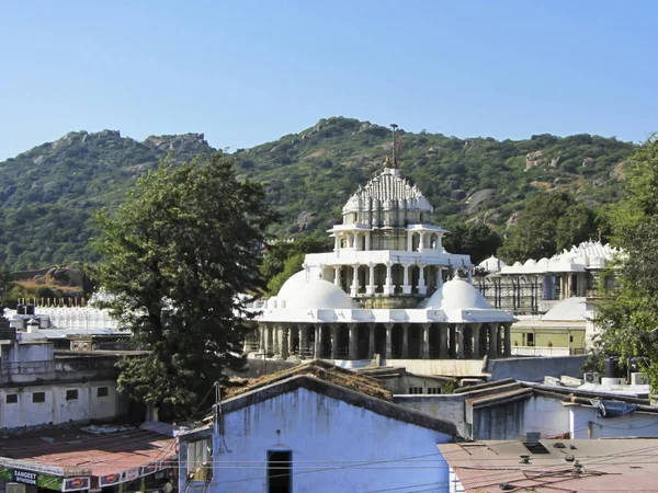 Templo de Delwara, Monte Abu, Rajastão . — Fotografia de Stock