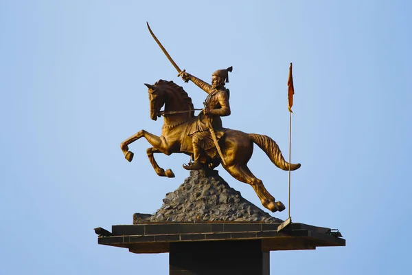 Chatrapati Shivaji Maharaj heykeli, Katraj, Pune, Maharashtra.