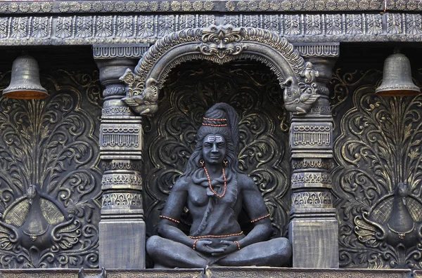 Lord Shiva statue, Sadashiv peth, Pune, Maharashtra — Stock Photo, Image