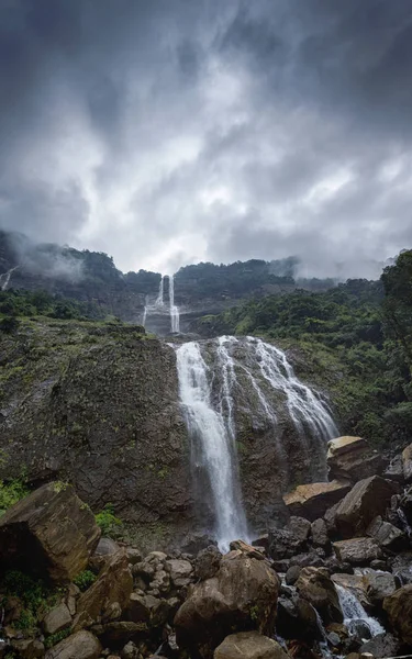 Kynrem düşüyor, Meghalaya, Hindistan — Stok fotoğraf