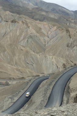 Fotula Pass yolları, Ladakh, Jammu ve Keşmir, Hindistan