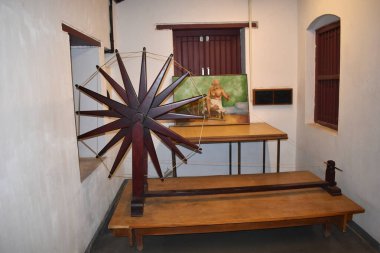 Sabarmati Ashram 'daki Charkha veya Spinning Wheel Gandhi Ashram, Ahmedabad, Gujarat, Hindistan olarak da bilinir.