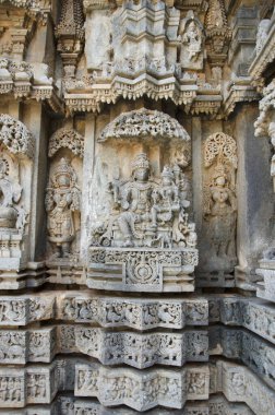 Chennakesava Tapınağı 'na oyulmuş bir heykel, bir Vaishnava Hindu tapınağı, Somanathapura, Karnataka, Hindistan