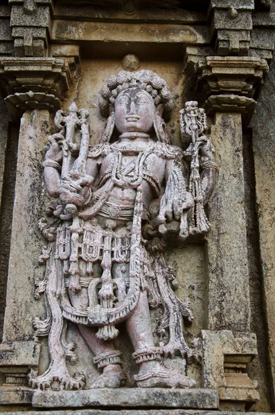 Gesneden Afgoden Buitenmuur Van Shantinatha Basadi Nabij Shravanabelagola Karnataka India — Stockfoto