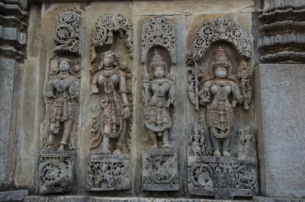 Idoles Sculptées Sur Mur Extérieur Complexe Temple Chennakeshava Est Temple — Photo