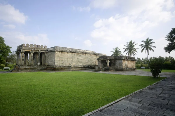 Jain Basadi Complejo Consta Tres Jain Basadis Dedicado Los Tirthankars — Foto de Stock