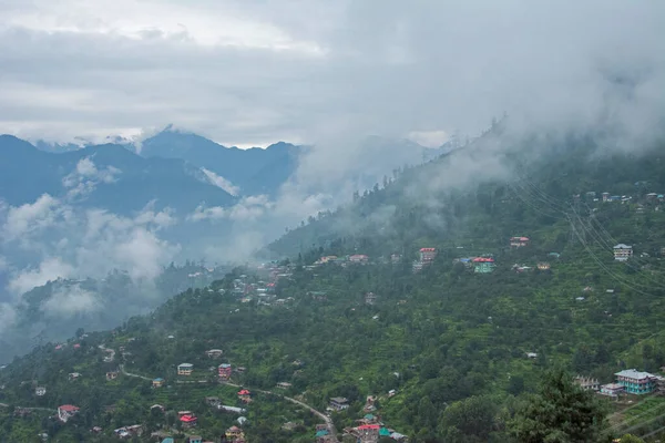 Morning Mist Sarahan Perto Shimla Spiti Valley Himachal Pradesh Índia — Fotografia de Stock