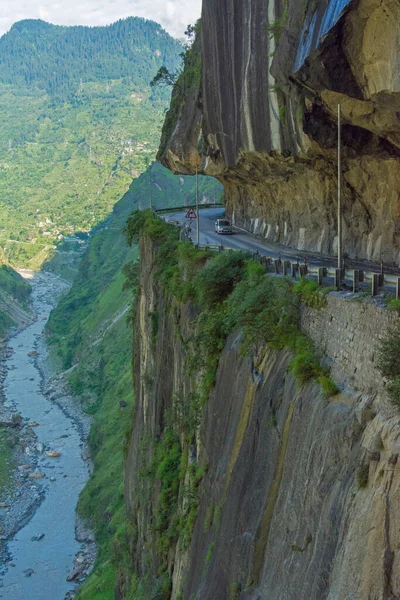 印度喜马偕尔邦斯皮蒂山谷致命道路 — 图库照片