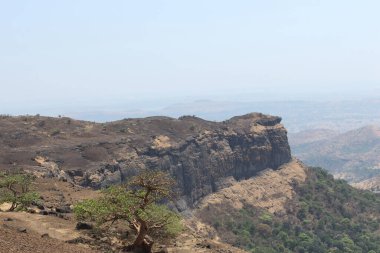 Brahmagiri tepe manzarası, Trimbakeshwar, Nashik, Maharashtra, Hindistan