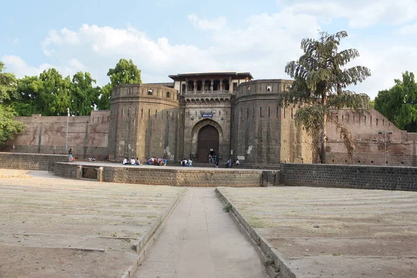 Pune Maharashtra Abril 2019 Turista Shaniwar Wada Fort Portão Principal — Fotografia de Stock