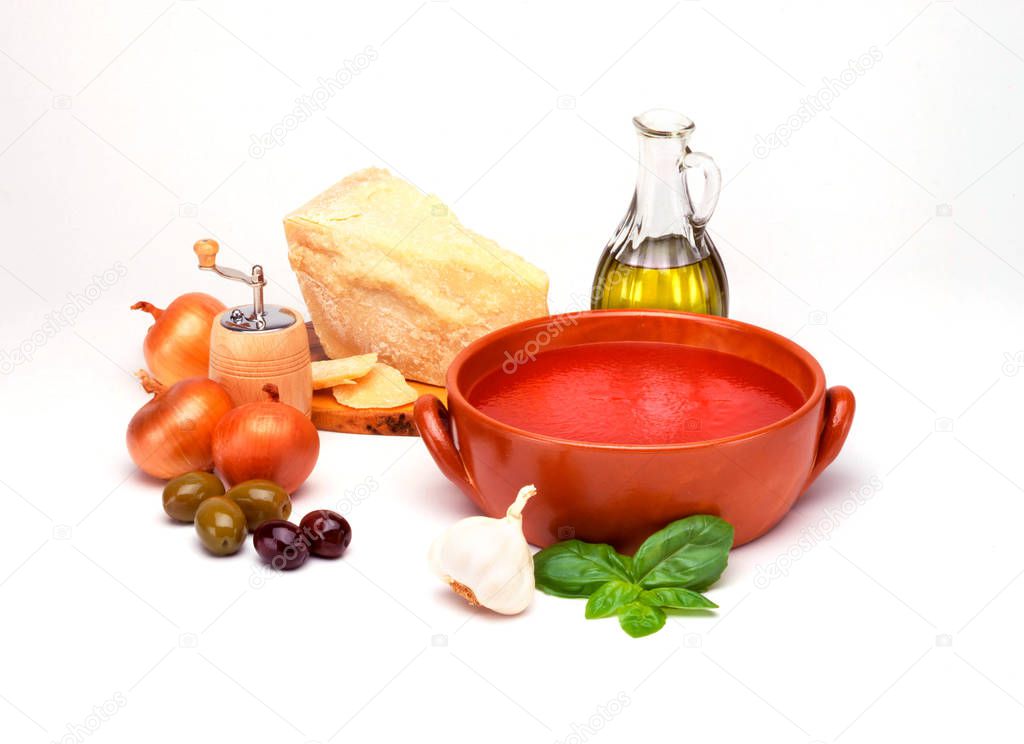 various ingredients for tomato sauce