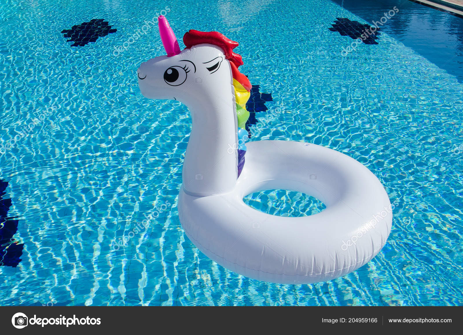 unicorn pool ring