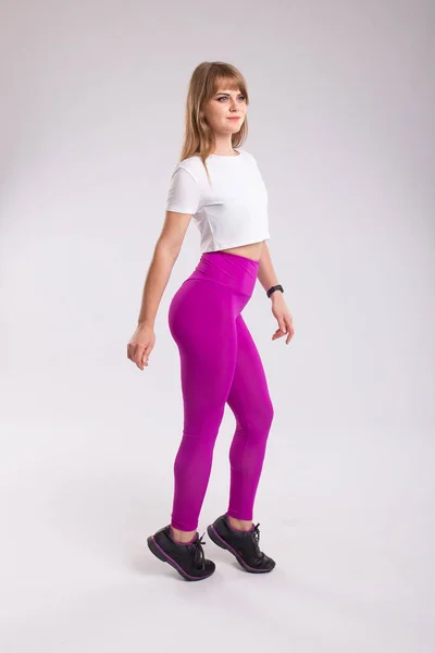 teens in leggings on X: Nice picture!!! #girl #teen #hot #leggings   / X