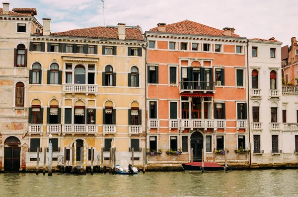 Venecia Hermosa Ciudad Italiana Romántica Mar Con Gran Canal Góndolas — Foto de Stock