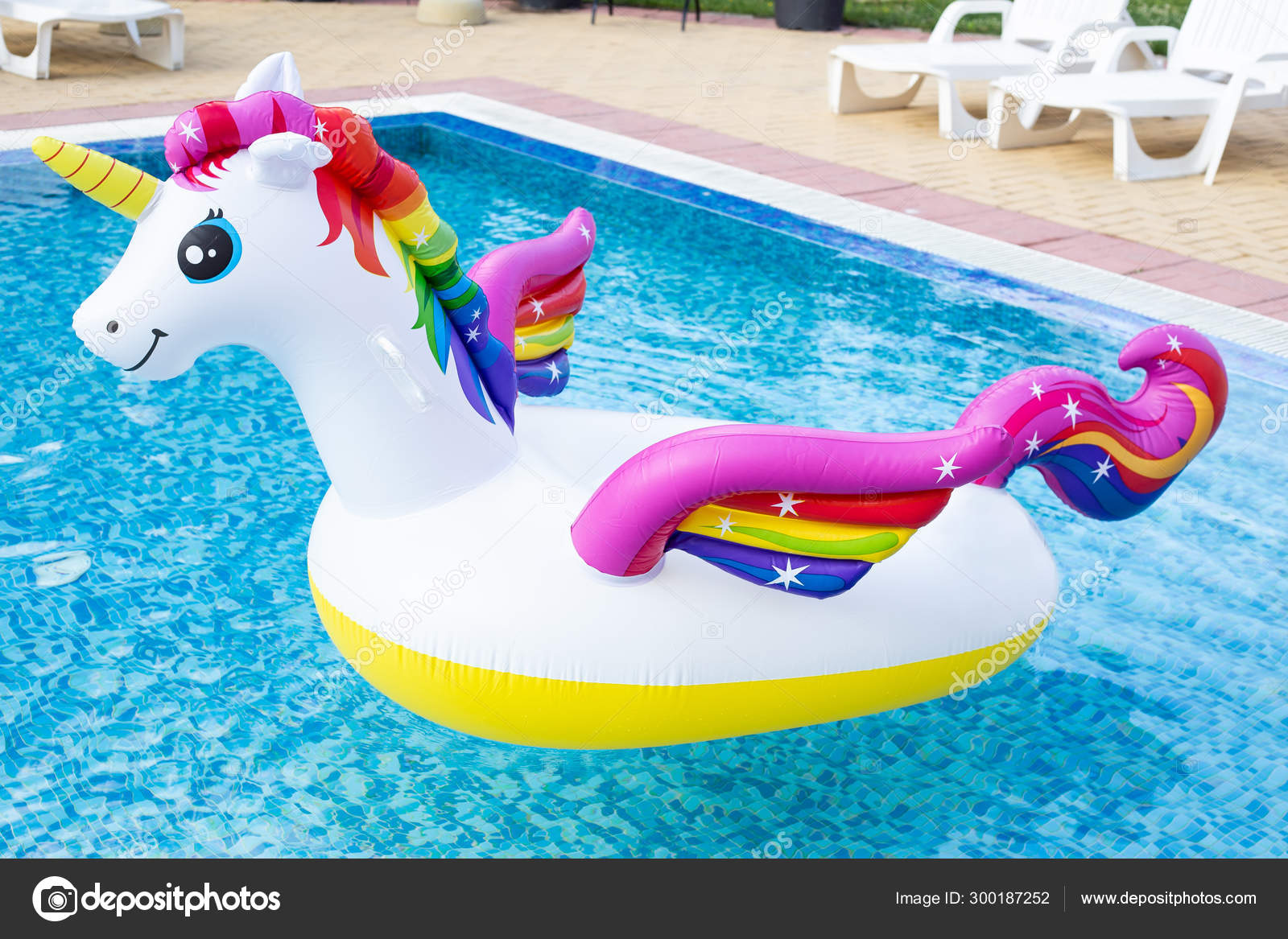 unicorn pool inflatable