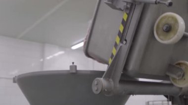 Çiğ et et paketleme Fabrikası'nda