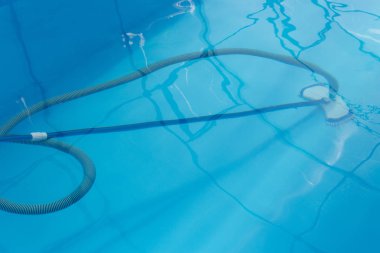 Elektrik süpürgesi için havuzu temizle ve pool.collect alt için bakım, çöp ve pislik absorbe. otomatik olarak alt ve vakum kenarlarında parçacıkları kesiyor