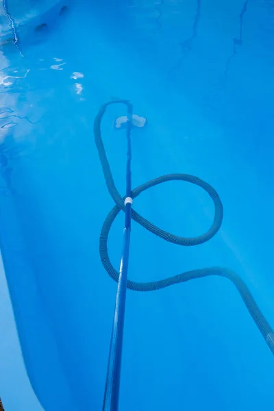 Aspiradora Para Piscina Limpiar Cuidar Fondo Piscina Recoger Absorber Basura —  Fotos de Stock