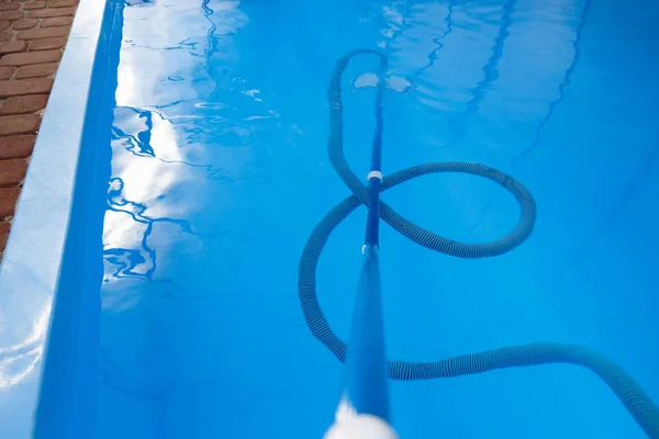 vacuum cleaner for the pool, clean up and care for the bottom of the pool.collect, absorb garbage and dirt. automatically takes away particles from the bottom and sides of the vacuum