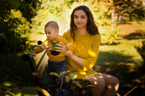 Happy Young Mother Playing Baby Autumn Park Yellow Maple Leaves — Stock Photo, Image