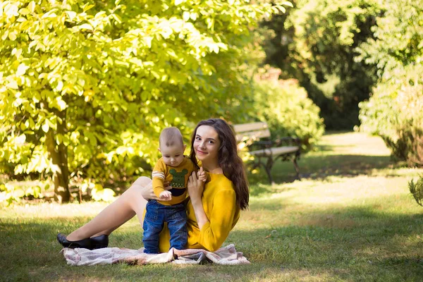 Happy Young Mother Playing Baby Autumn Park Yellow Maple Leaves — Stock Photo, Image