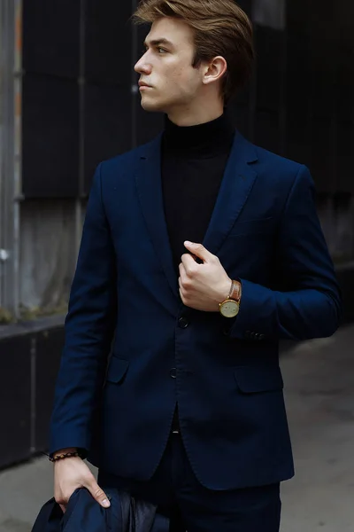 Portrait Attractive Young Man Blue Suit City Black Background Watch — Stock Photo, Image