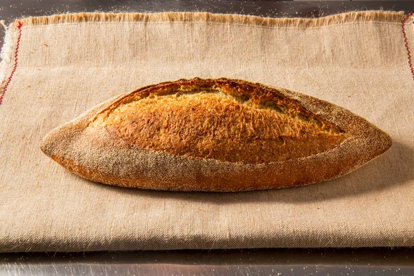 Pão Com Crosta Fundo Saco — Fotografia de Stock