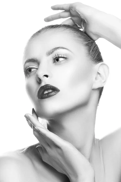 Retrato Mujer Con Labios Rojos Esmalte Uñas Azul — Foto de Stock