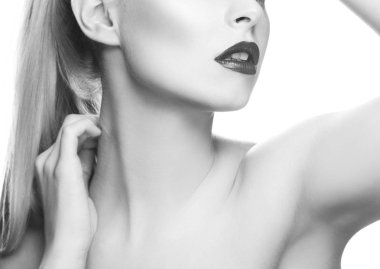 Modern makyaj ile kadın portresi kısmi görünümü