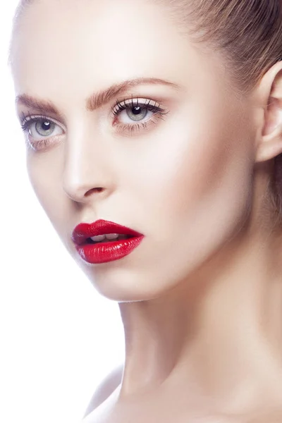 Retrato Mujer Con Maquillaje Moderno Labios Rojos — Foto de Stock