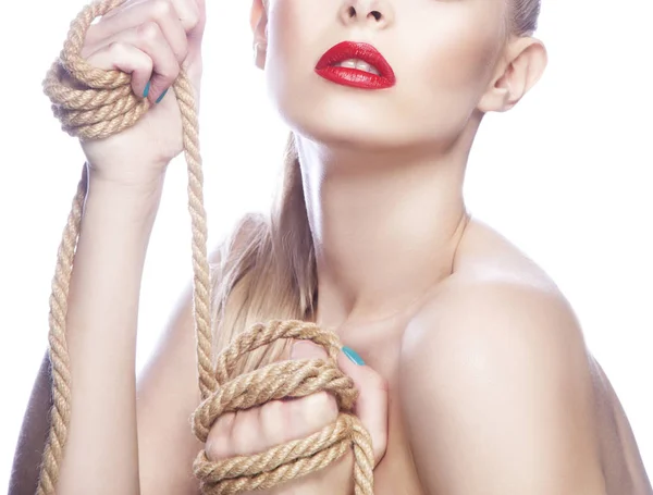 Teilansicht Der Frau Mit Modernen Roten Lippen Make Und Seil — Stockfoto