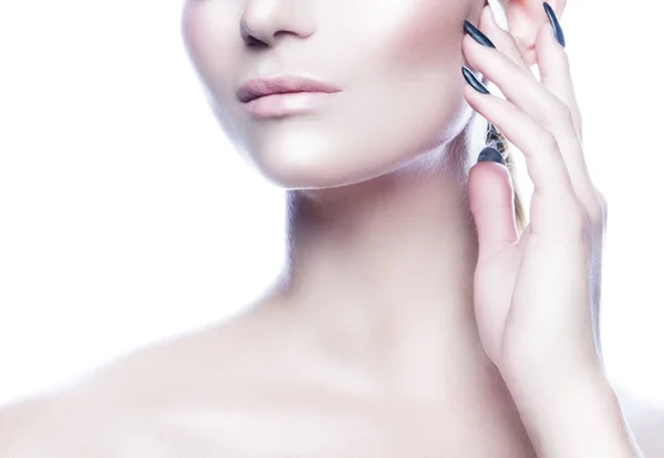 Cropped Portrait Young Woman Nude Makeup Stylish Nail Polish White — Stock Photo, Image