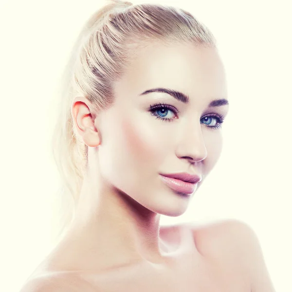 Cute Beauty Model Woman Face Healthy Skin Perfect Lips Nude — Stock Fotó