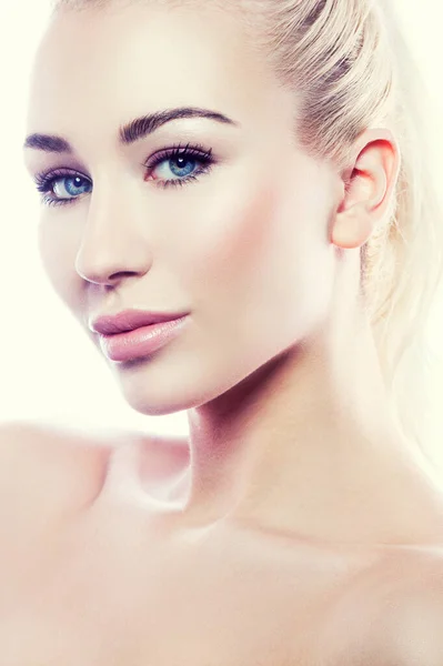 Cute Beauty Model Woman Face Healthy Skin Perfect Lips Nude — Zdjęcie stockowe