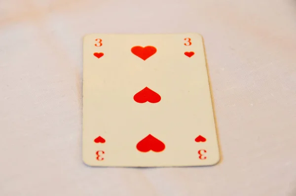 Αριθμός Τρία Μια Κάρτα Παίζουν Την Καρδιά Σουίτα — Φωτογραφία Αρχείου
