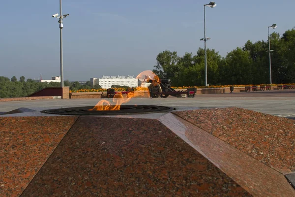 Vitebsk Belarus Juillet Flamme Éternelle Près Mémorial Sur Place Victoire — Photo