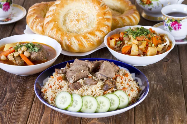 Узбекская Национальная Кухня Плов — стоковое фото