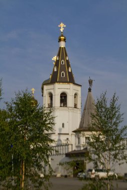 Tyumen, Rusya Federasyonu - 13 Temmuz: Peter Kilisesi ve Tyumen Holy Trinity manastırda üzerinde 13 Temmuz 2018 yılında Paul.