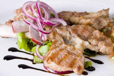 Hassas kuzu kaburga ızgara